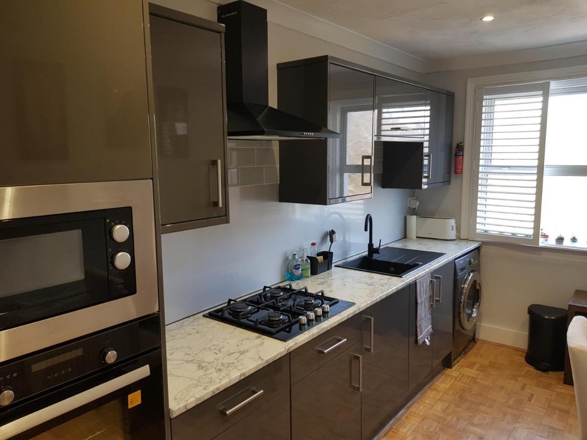 Parkview Apartment อีสต์บอร์น ภายนอก รูปภาพ