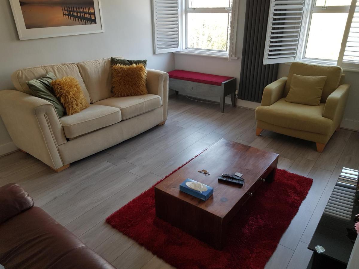 Parkview Apartment อีสต์บอร์น ภายนอก รูปภาพ