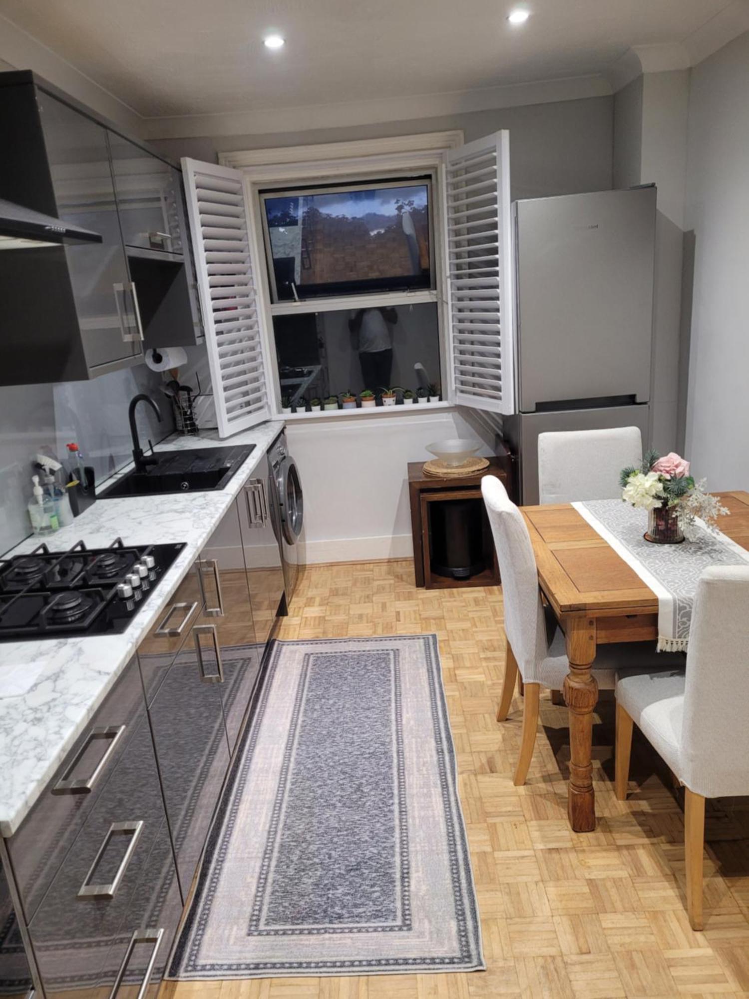 Parkview Apartment อีสต์บอร์น ภายนอก รูปภาพ